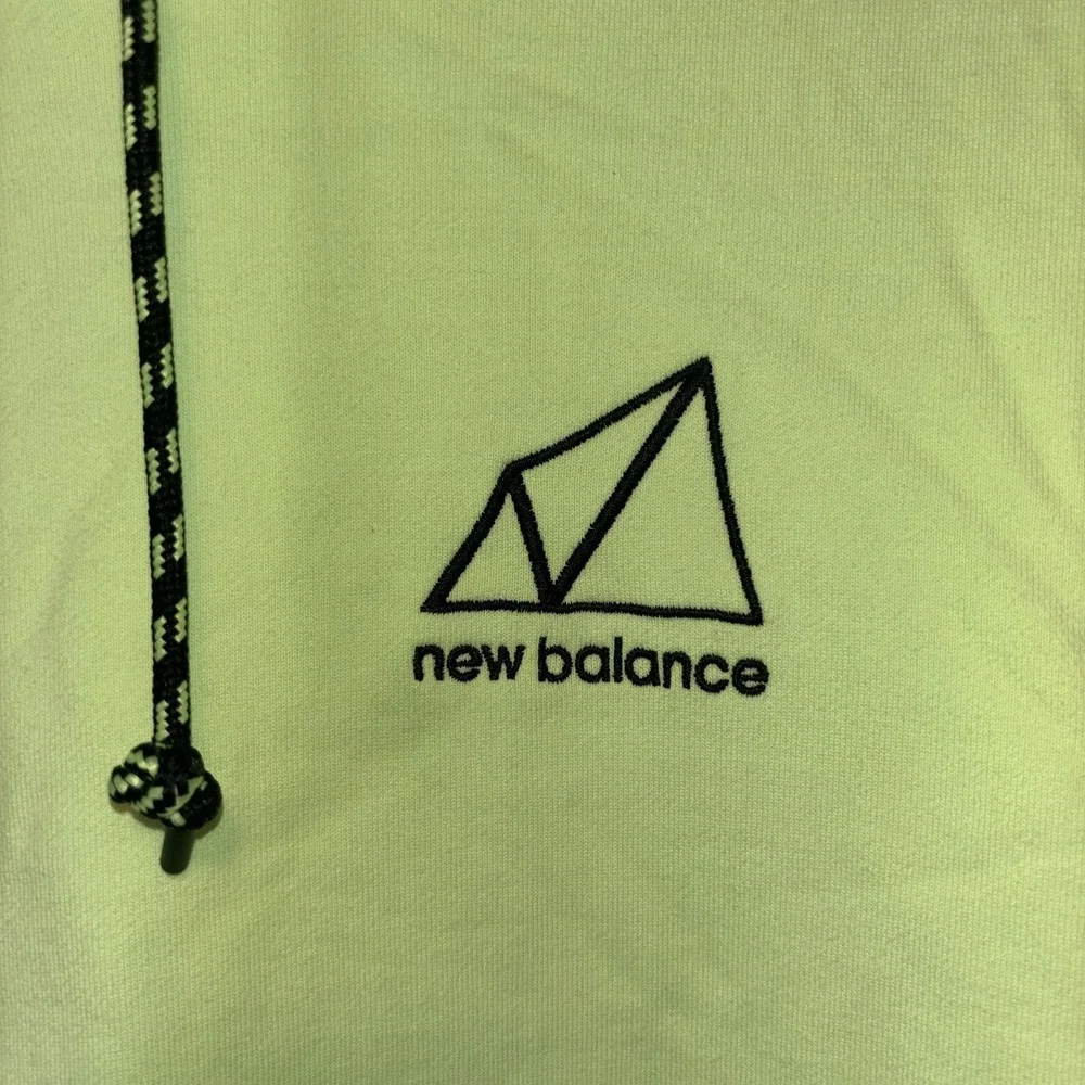 New Balance All Terrain Neon Green Hoodie Pullover Size L Logo